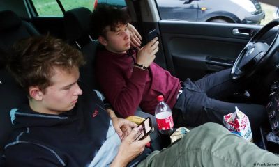 Why millions are hooked – DW – 12/26/2025