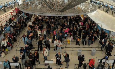 Trump vastly expands US travel bans to 39 countries – DW – 12/17/2025