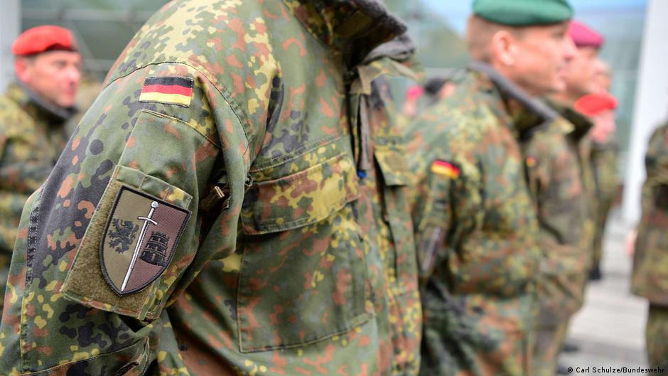 Berlin sends soldiers to fortify Poland border – DW – 12/13/2025