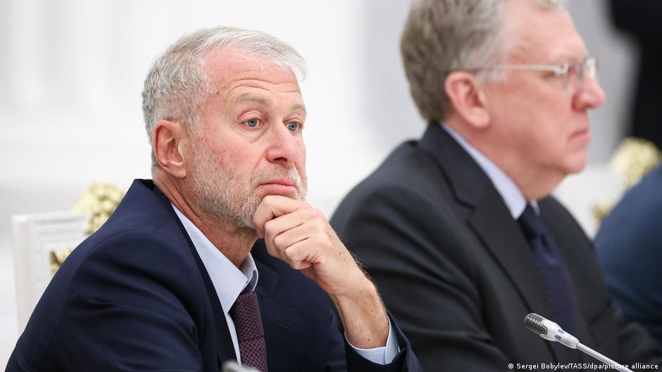 UK issues ultimatum to Abramovich for Chelsea sale funds – DW – 12/17/2025