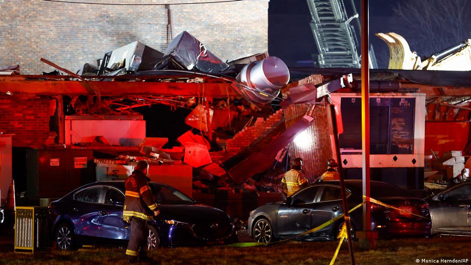 Pennsylvania nursing home rocked by twin explosions – DW – 12/24/2025