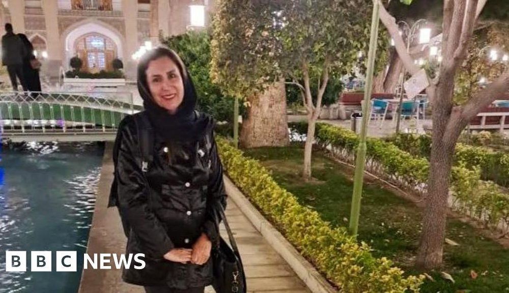 UN experts urge Iran to stop execution of woman activist