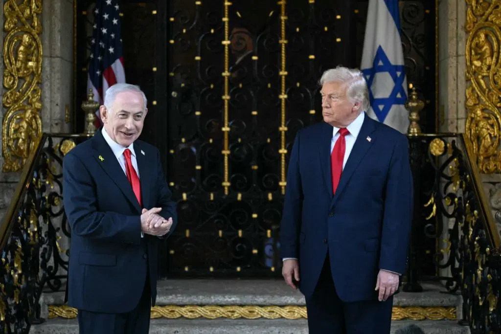 Trump warns Hamas, Iran after Netanyahu talks