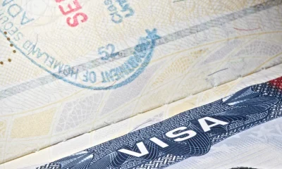 Google and Apple reportedly warn employees on visas to avoid international travel