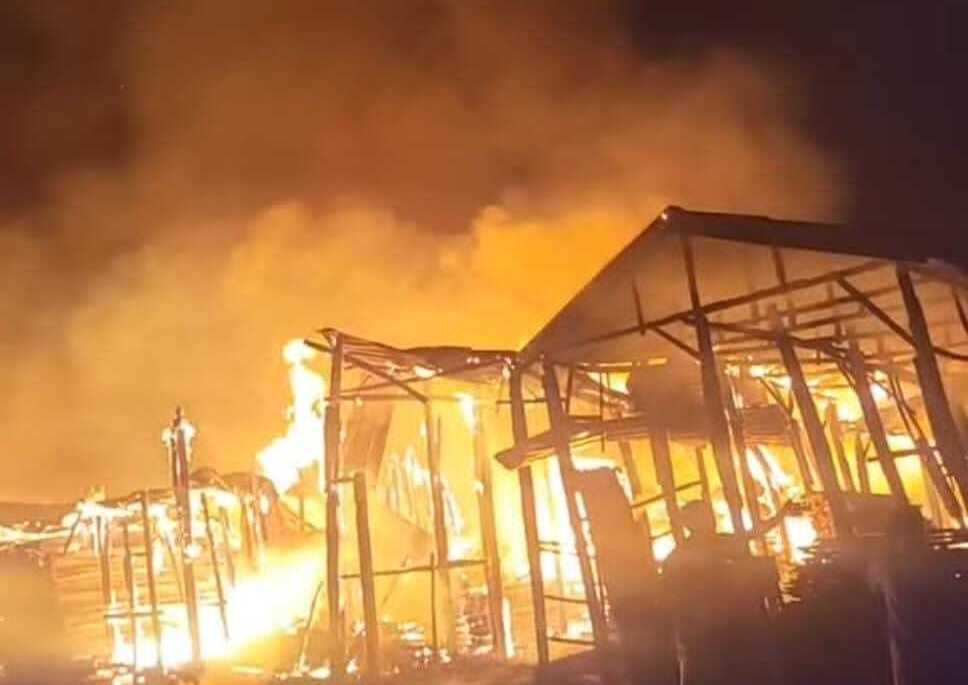 Midnight fire razes Gombe timber market, mosque