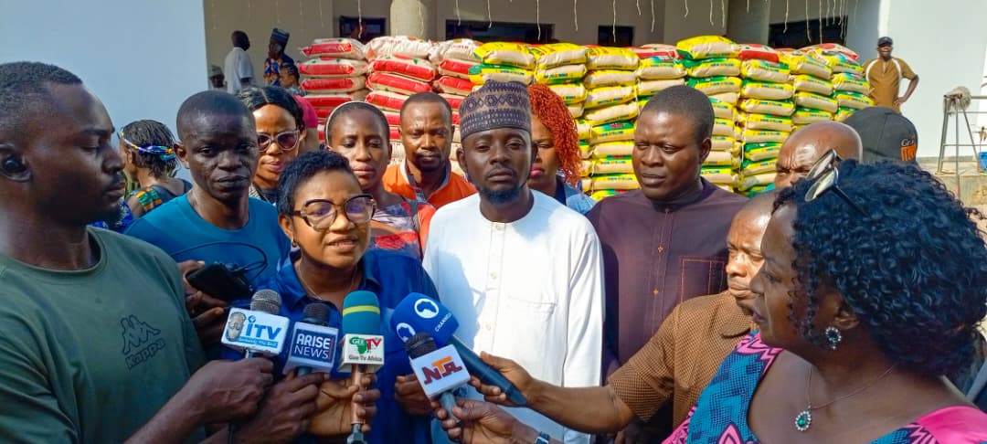 Christmas: NUJ FCT Council Shares 600 Bags of Rice, Reaffirms Commitment to Journalists’ Welfare