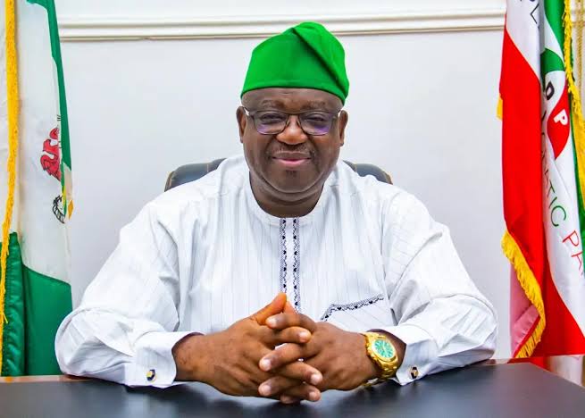 Aide Reveals Shocking Reason Why Gov Muftwang Is Dumping PDP for APC