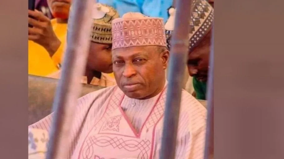 Housing Minister empowers over 100 non-indigenes in Kano