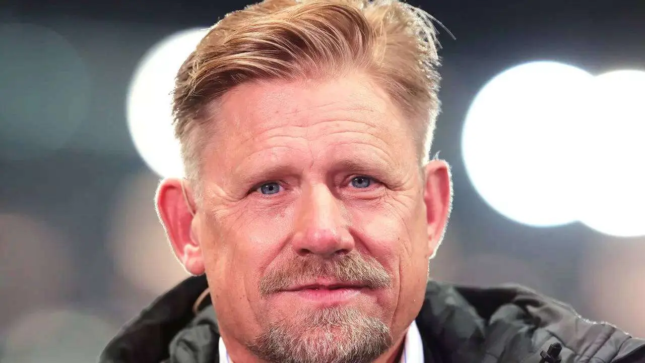 EPL: Schmeichel, Jan Molby predicts where Man United would finish this season