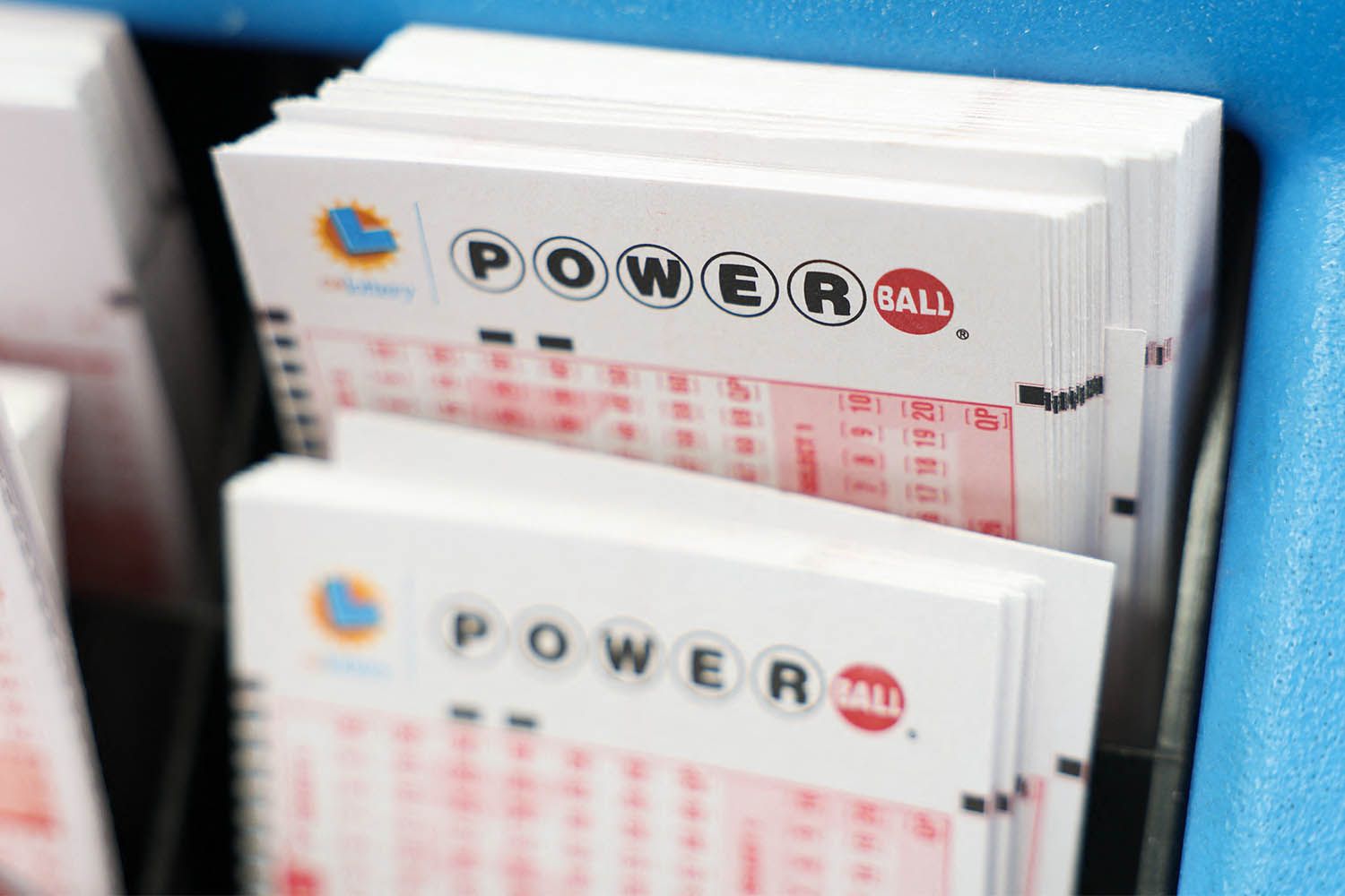 Single Ticket Wins .8 Billion Powerball Jackpot on Christmas Eve