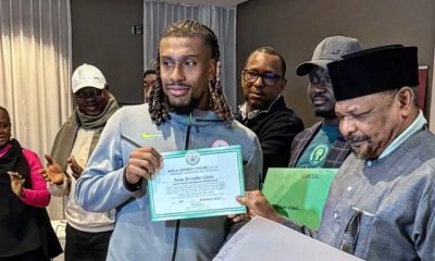 JUST IN: Super Eagles receive national honours, housing, land documents promised by Tinubu