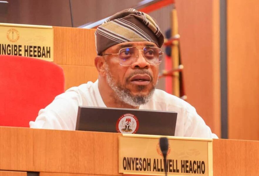 APC Gains As Senator Onyesoh Defects From PDP