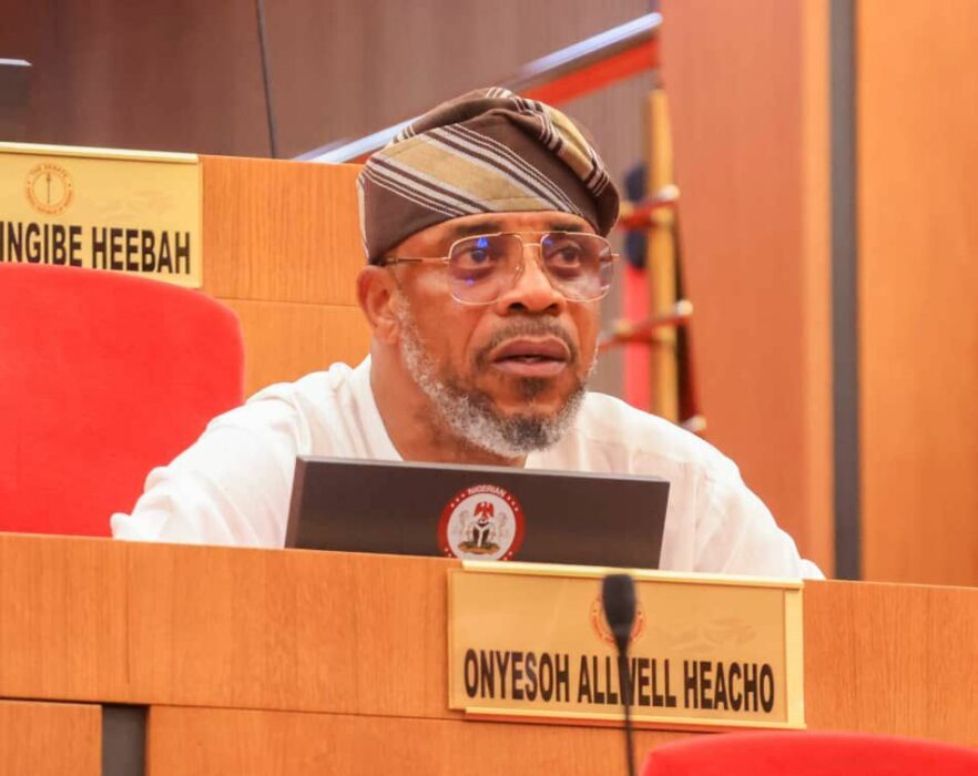 APC Gains As Senator Onyesoh Defects From PDP