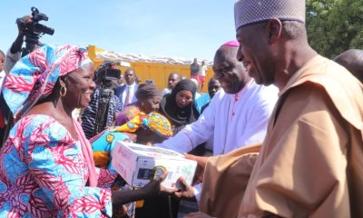 Zulum Distributes Food Items To Christian Widows, Vulnerable