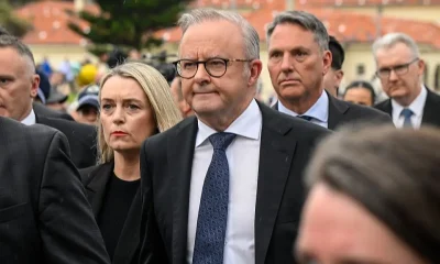 Bondi Beach shooting vigil sees Prime Minister Anthony Albanese booed