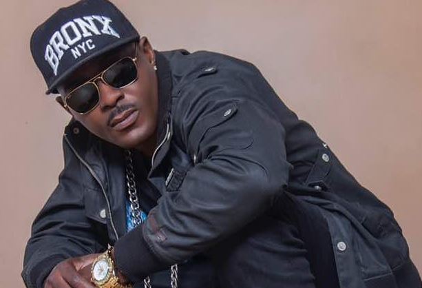 Popular Singer, Baba Dee Blasts Corruption After Shocking Experience On Lagos Train System (Video)