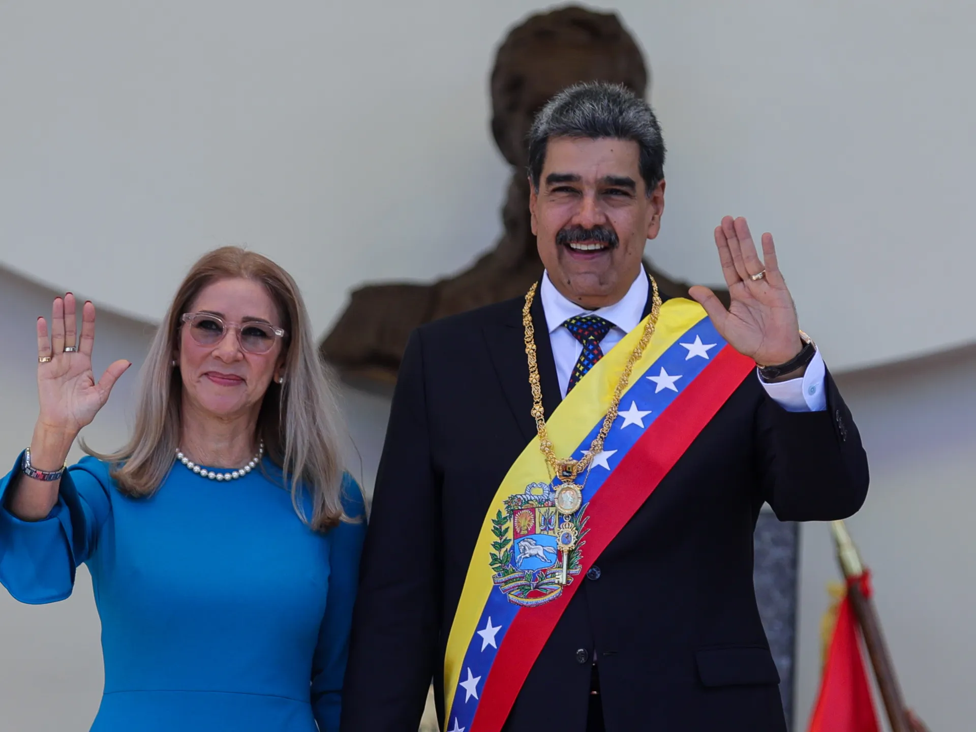 US sanctions more relatives, associates of Venezuelan President Maduro | Donald Trump News
