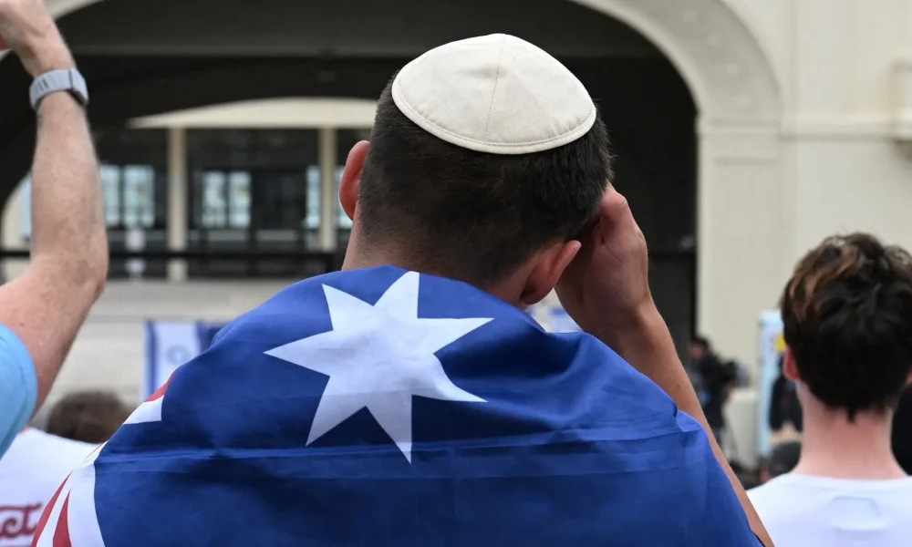 Israeli leaders condemned for politicising Bondi massacre | Crime