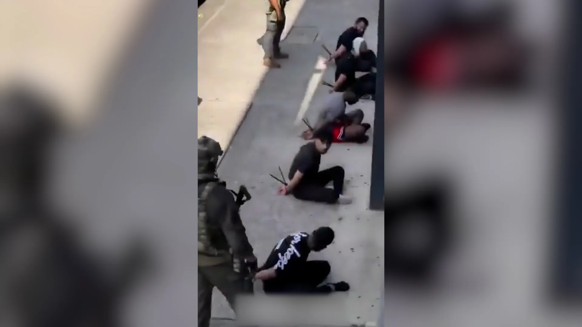 Police in Sydney detain men over possible ‘violent act’ | Newsfeed