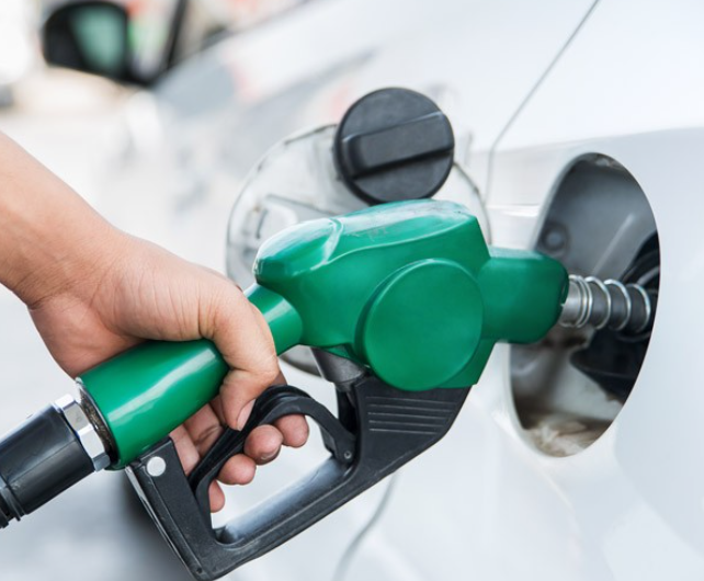 No drop in petrol price despite Dangote’s N699/litre slash