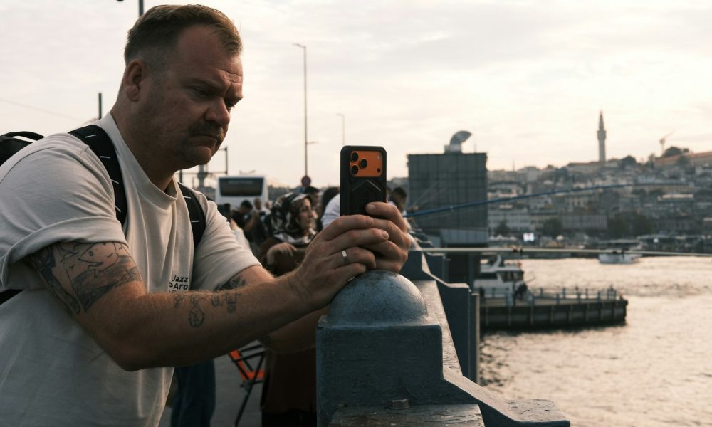 Apple removes Night Mode Portraits on the iPhone 17 Pro series in low light