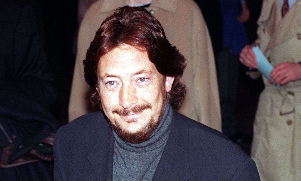 Singer Chris Rea – famous for Driving Home For Christmas – dies aged 74 | UK News