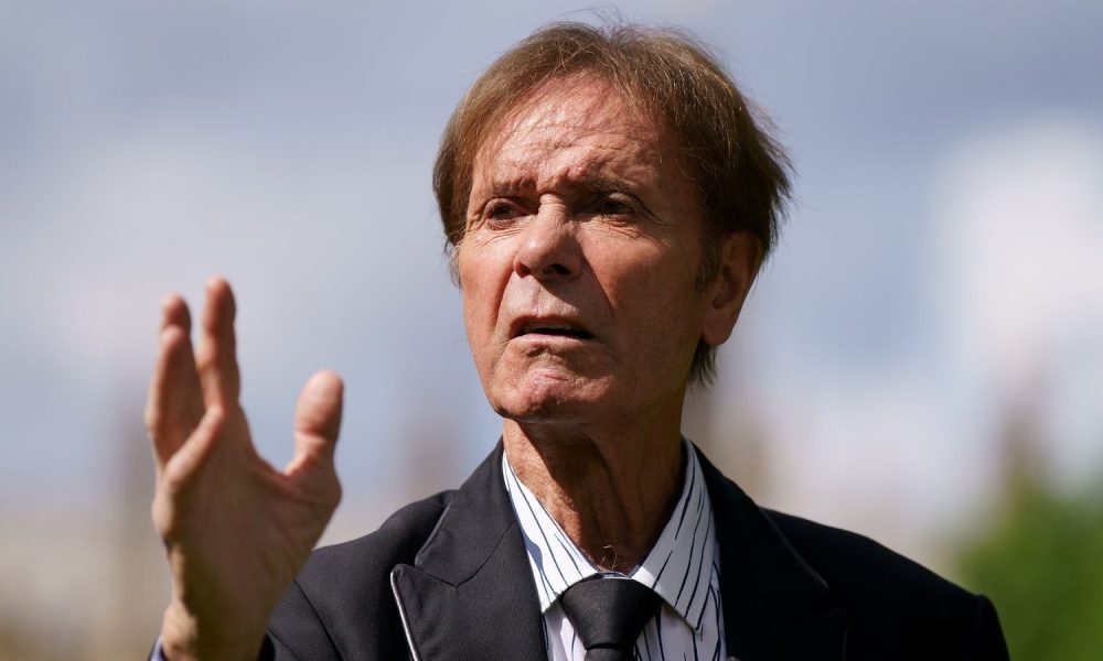 Sir Cliff Richard says he has been treated for prostate cancer | UK News