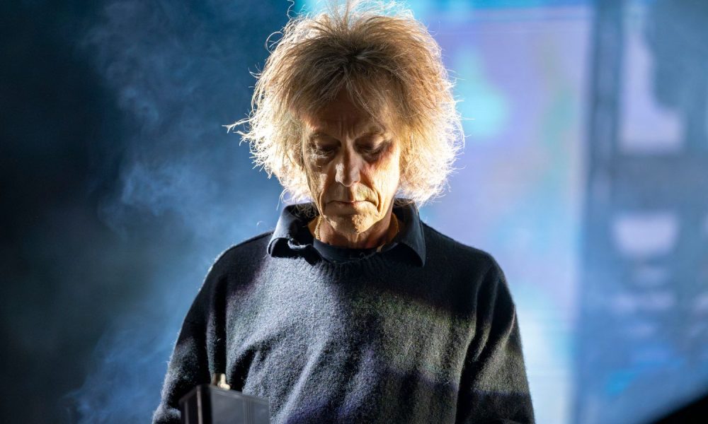 The Cure’s guitarist and keyboard player Perry Bamonte dies | UK News